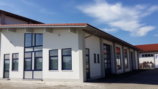 Gewerbehalle Neuanbau S.K.H.